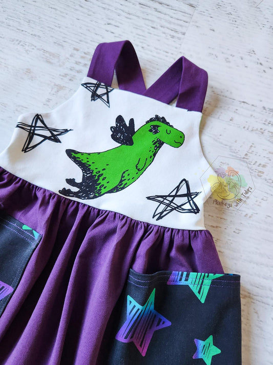 Dragon pocket pinafore, size 3t