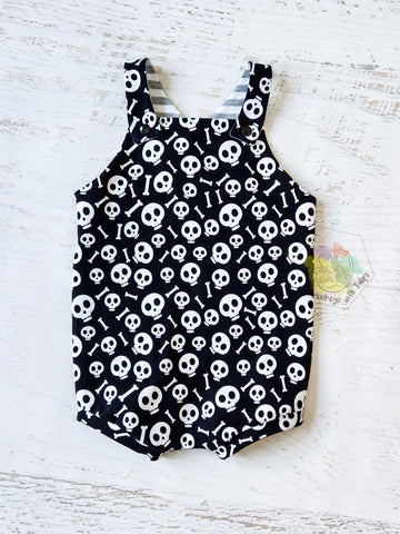 Skully romper, size 12-18 months