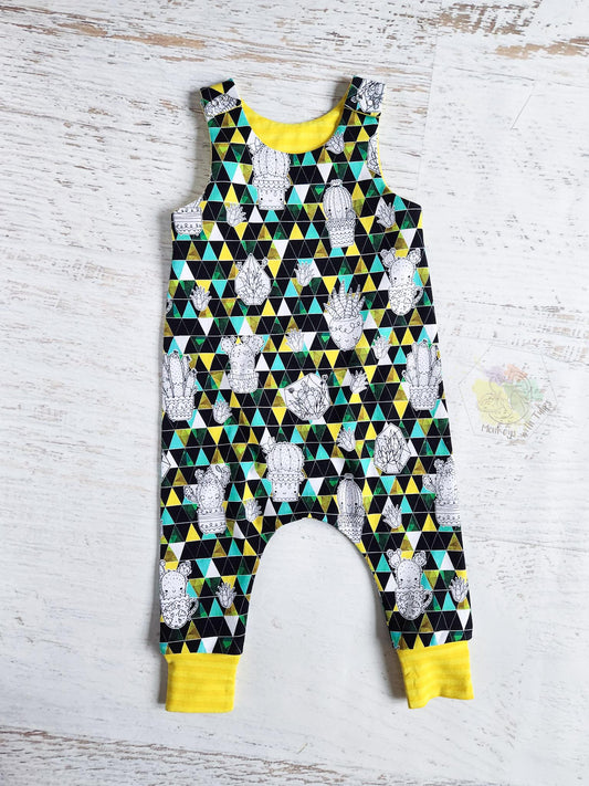 Cacti slouchy romper, size 9-12 months