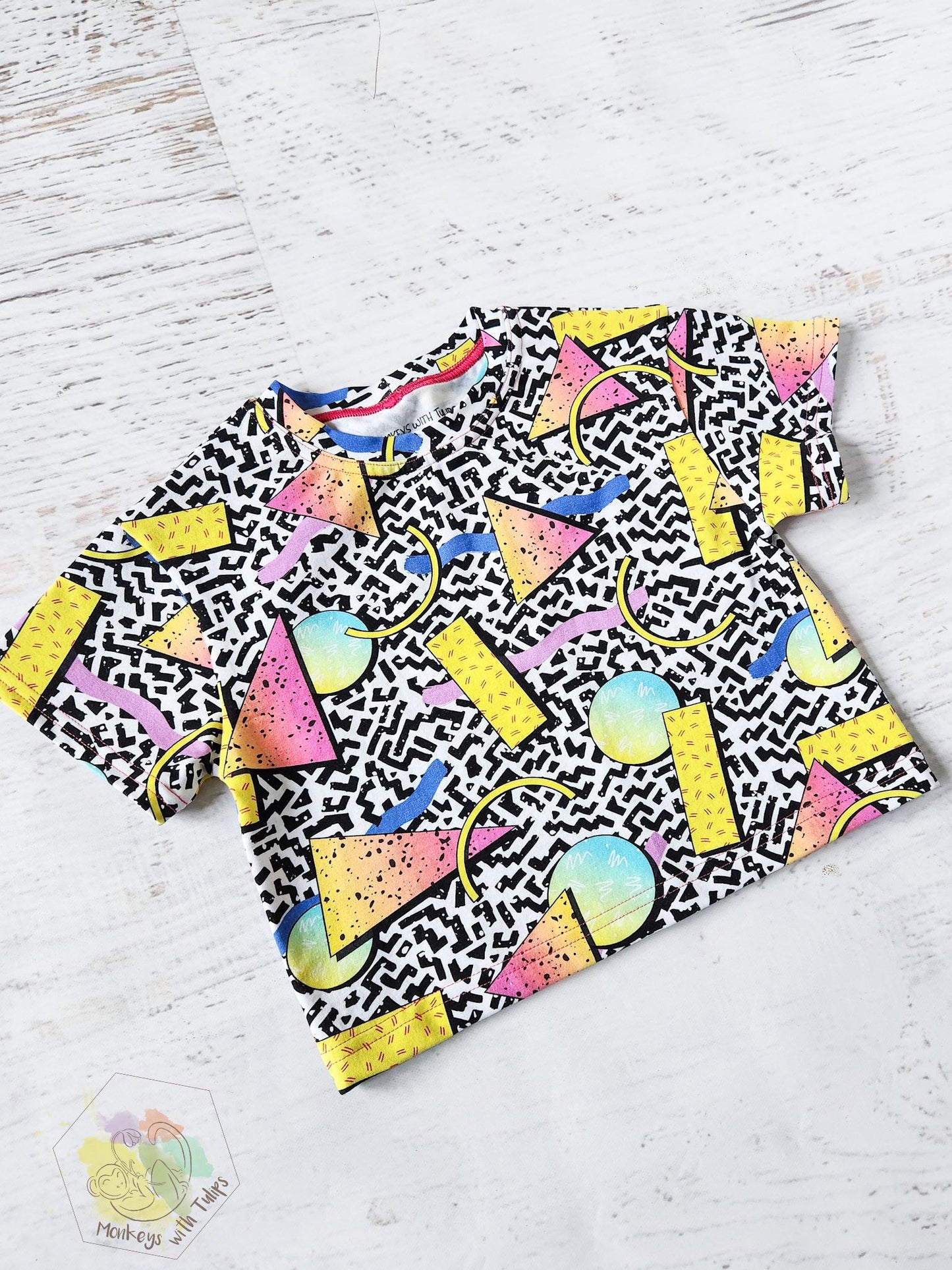 90s print cropped boxy tee, size 3t