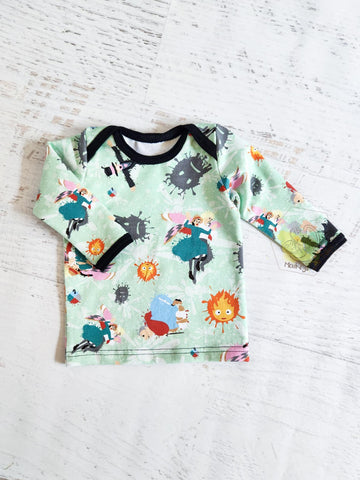 Moving castle lapneck tee, size 3-6 month