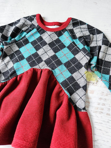 Winter 'sweater' peplum, size 2t