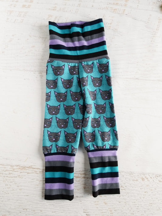 Grow with me joggers, size 1 (NB-6m), kitties