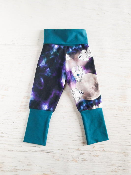 Grow with me joggers, size 1 (NB-6m), Moonlit Bats