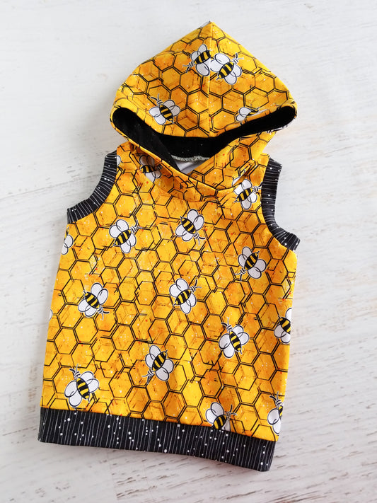 Bee hooded tank, size 12-18 months