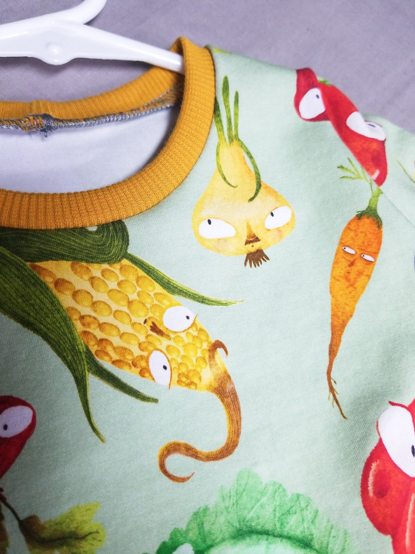 Veggies tshirt dress, 2/3t