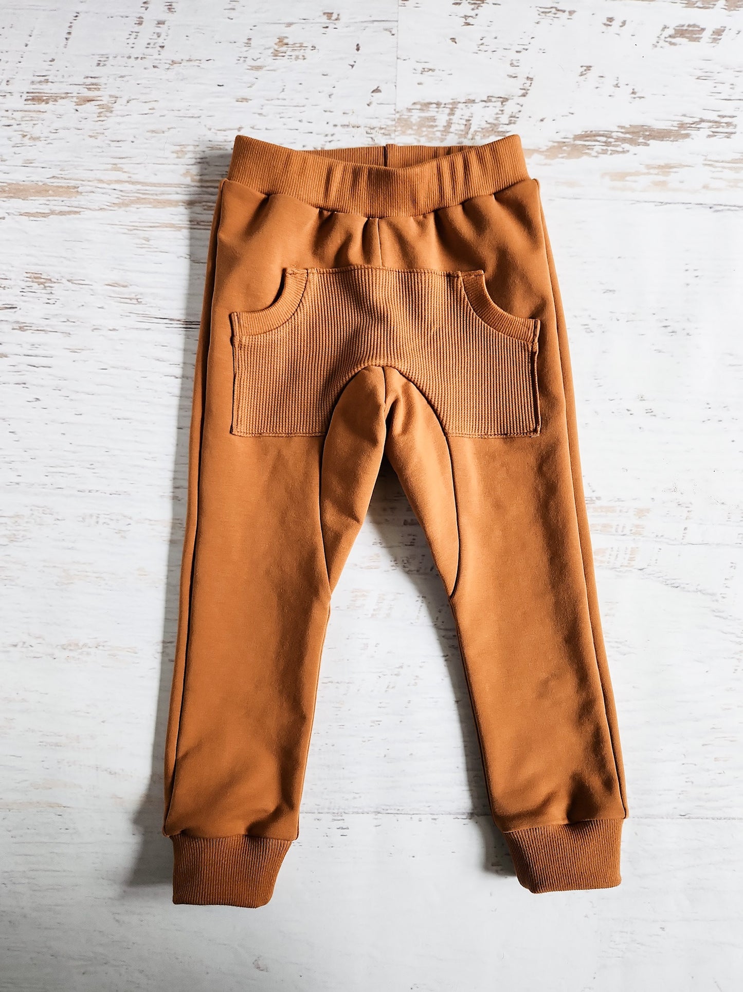 Pumpkin spice joggers - size 3/4t.