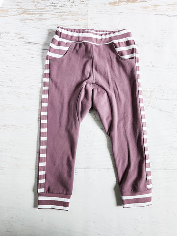 Elderberry French terry joggers, size 2/3t.